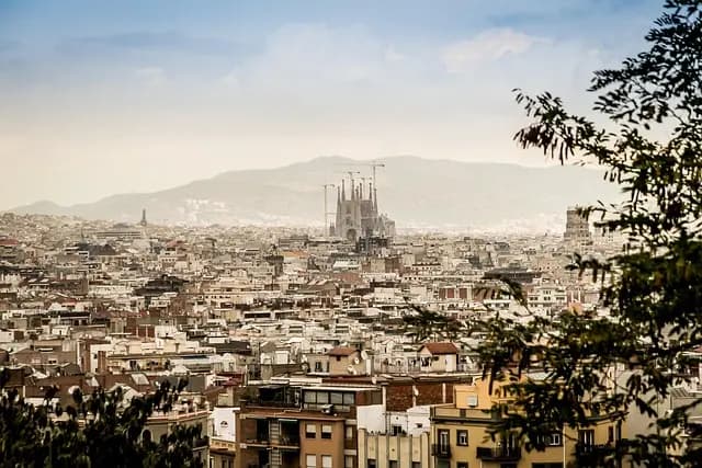 Guía Completa para Visitar Barcelona: Descubre sus Encantos
