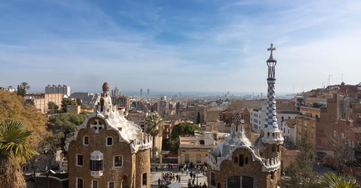 Cómo Organizar un Viaje a España: Consejos Esenciales
