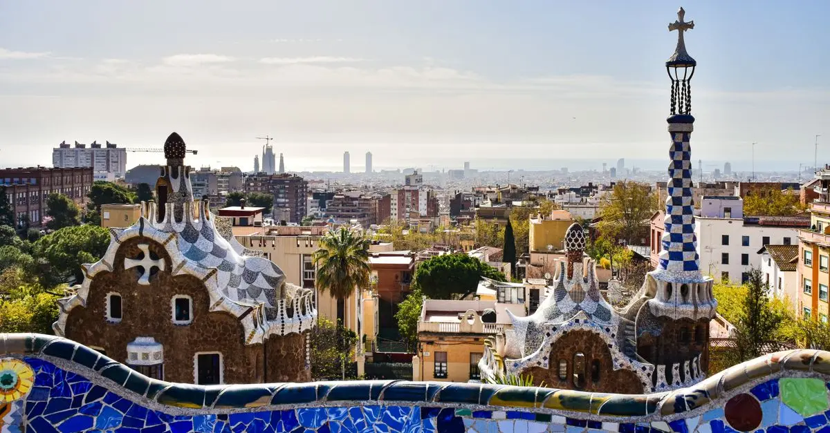 Guía Completa para Visitar Barcelona: Qué Hacer y Ver