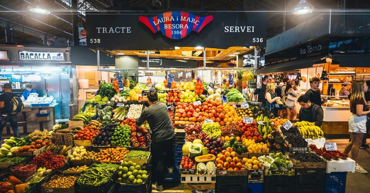 Cómo Visitar los Mercados Locales en España: Guía Completa